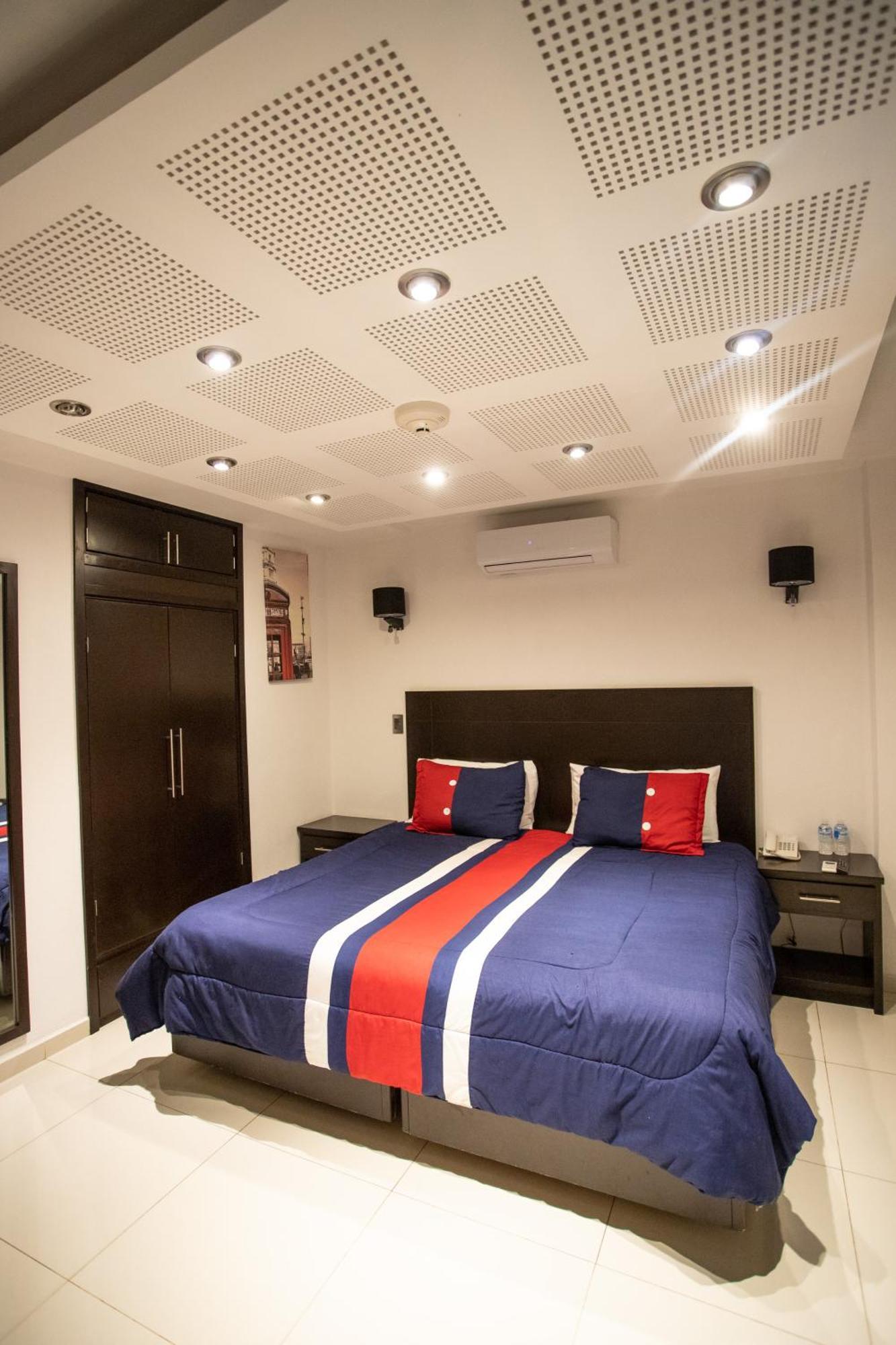 Hotel Grand Elizabeth 3*